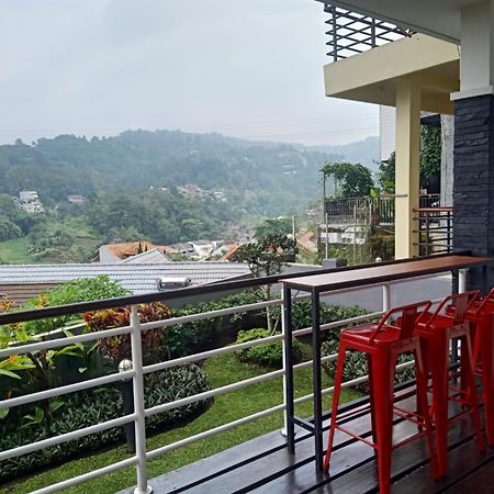 Villa Keluarga Syariah Resor Dago Pakar Bandung - View Bukit Dış mekan fotoğraf